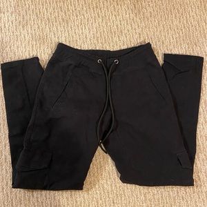 ESNTLS black cargo pants size XS